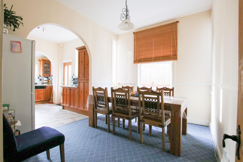 Breakfast Room