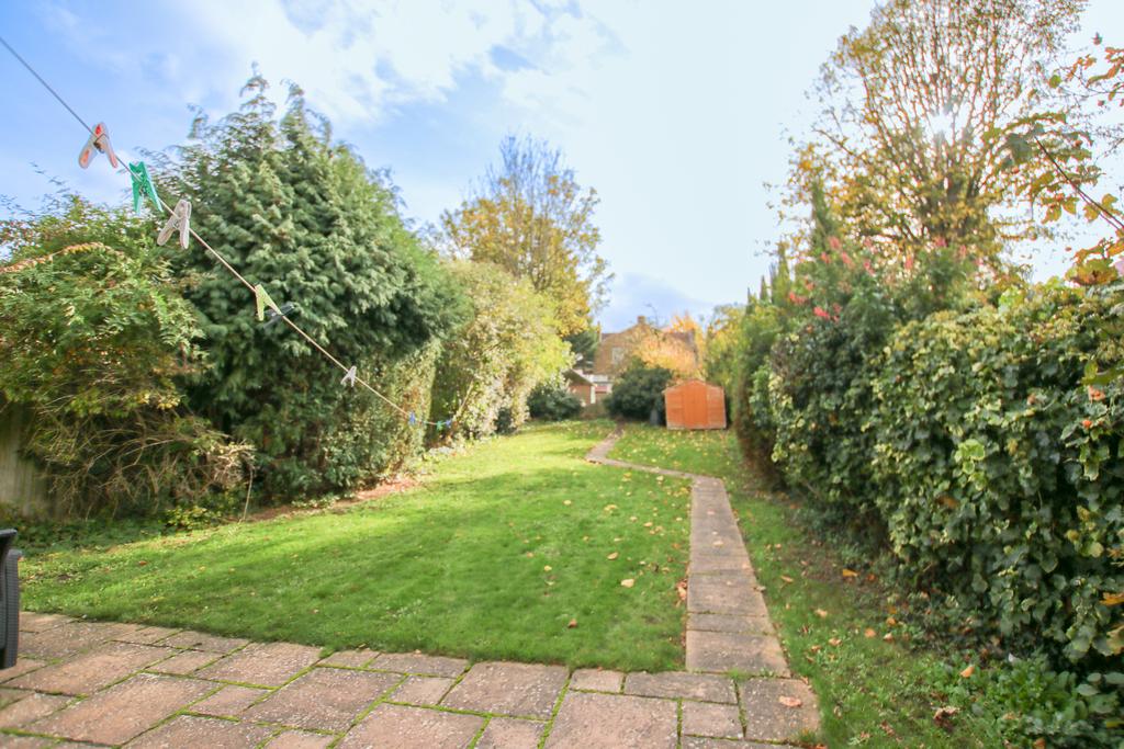 Rear Garden: