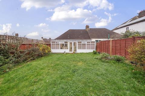 2 bedroom bungalow for sale, Powlett Road, Rochester