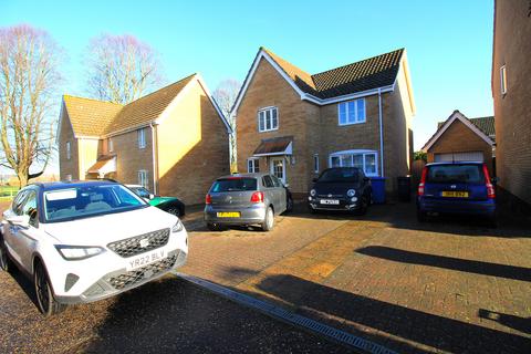 4 bedroom detached house to rent, Alicante Way, Norwich NR5