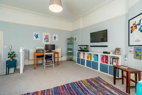 2 bedroom flat for sale, Bristol BS6