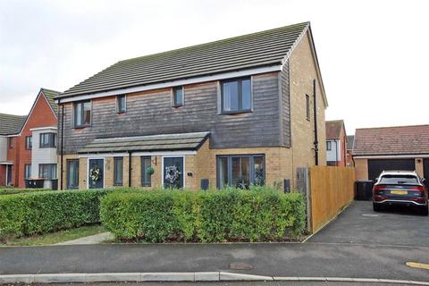 3 bedroom semi-detached house for sale, Parker Road, Wootton, Bedford, Bedfordshire, MK43