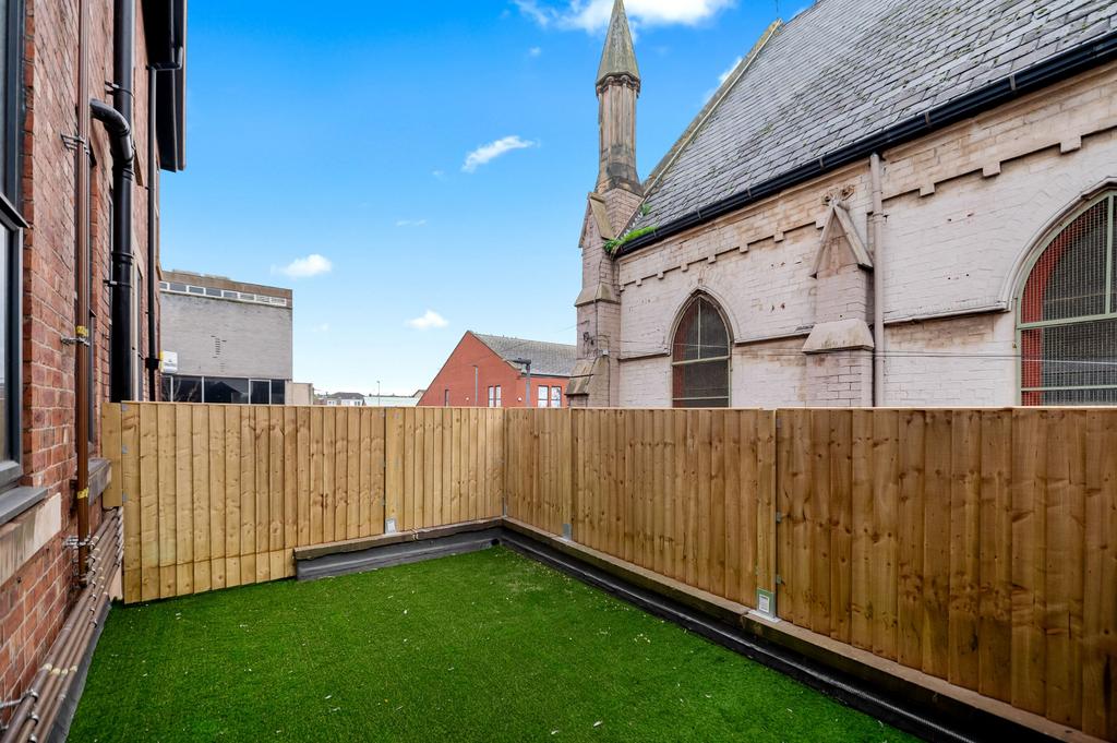 Apartment 4 - Bank Street - In House Property Lett