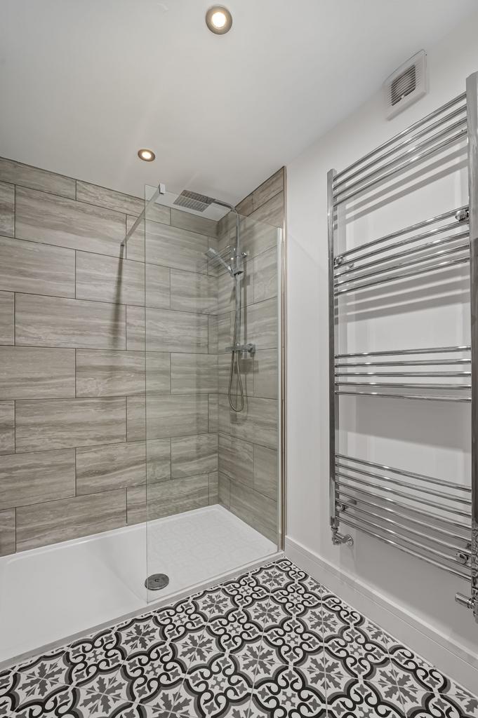 Apartment 4 - Bank Street - In House Property Lett