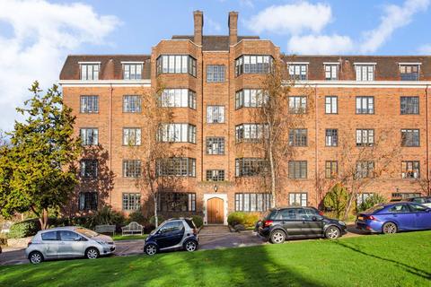 4 bedroom apartment for sale, Manor Fields, Putney, London, SW15