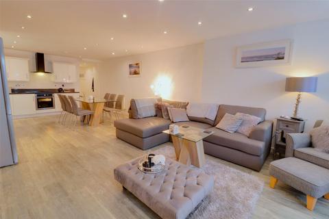 2 bedroom apartment for sale, South Street, Woolacombe, Devon, EX34