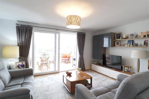 70 Doone Way, Ilfracombe, EX34 8HS