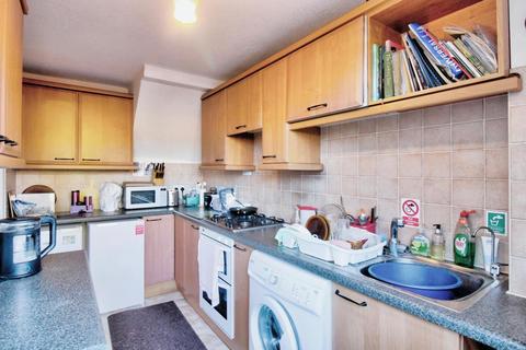 3 bedroom terraced house for sale, St. Helens Court, Oxfordshire OX14