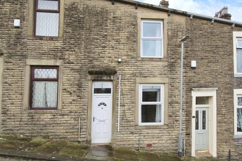 2 bedroom terraced house to rent, Hargreaves Street, Lancashire BB8