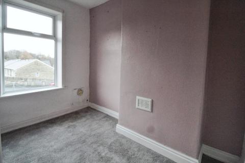 2 bedroom terraced house to rent, Hargreaves Street, Lancashire BB8