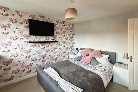 3 bedroom end of terrace house for sale, Courtney Drive, Chester Le Street DH2