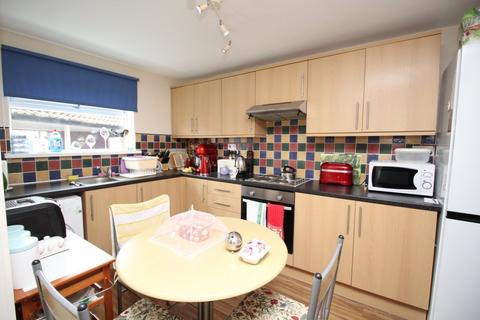 3 bedroom terraced house to rent, Crighton, Tyne and Wear NE38