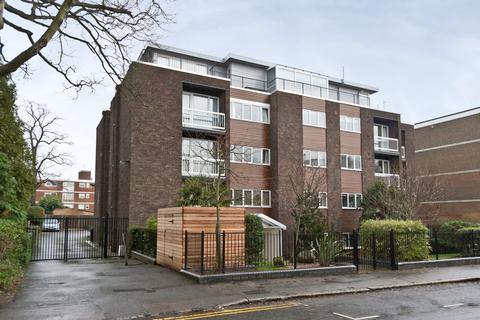 3 bedroom penthouse for sale, Lansdowne Road, London SW20