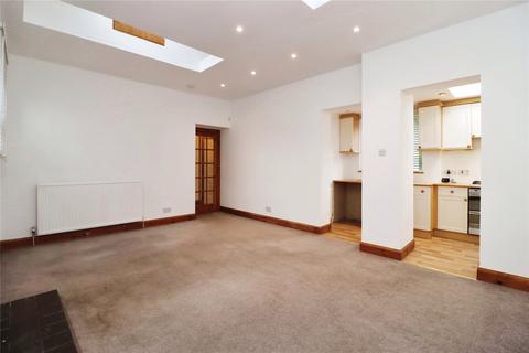 2 bedroom detached house to rent, Main Street, Burntisland KY3