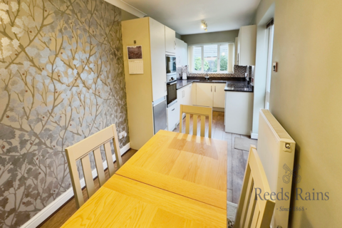 3 bedroom bungalow for sale, Cedar Crescent, North Yorkshire YO8