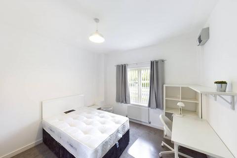 undefined, River View, Northampton NN4