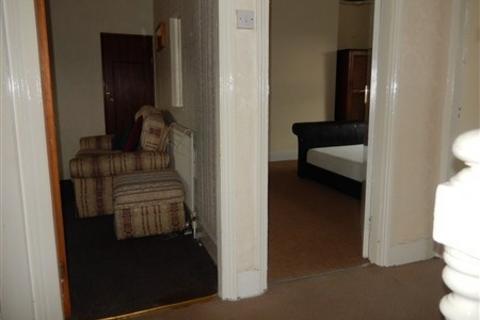 3 bedroom flat to rent, Chester Street, Newcastle upon Tyne, NE2 1AU