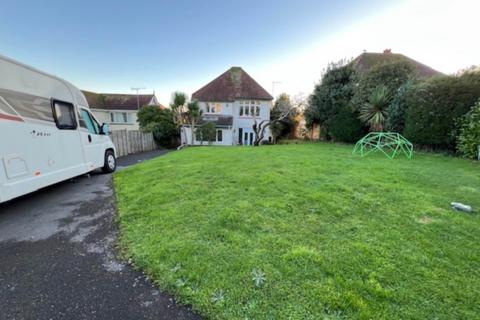 4 bedroom detached house to rent, Southfield Ave, Paignton TQ3