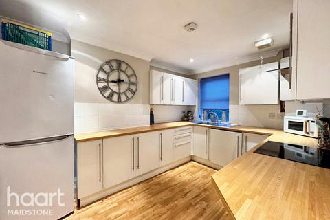 2 bedroom apartment for sale, Bower Place, Maidstone