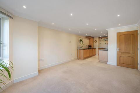 2 bedroom apartment for sale, Sturges Road, Berkshire RG40