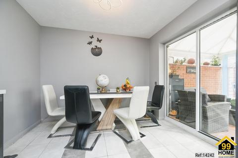 47 Pasture Close, Swindon, SN2 2UH