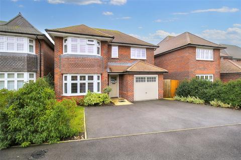 4 bedroom detached house for sale, Admiral Way, Alton, Hampshire, GU34