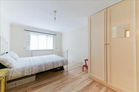 2 bedroom apartment to rent, Gordon Court, 8a The Downs, SW20