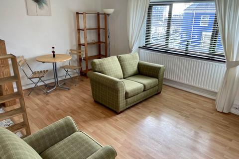 1 bedroom flat to rent, Brunel Court, Walter Road, City Centre, , Swansea