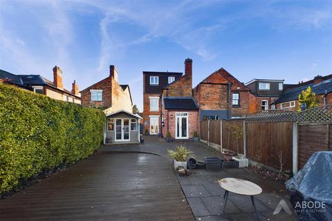 36 Alexandra Road, Burton-on-trent, DE15 0JD