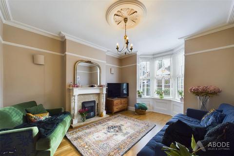 36 Alexandra Road, Burton-on-trent, DE15 0JD