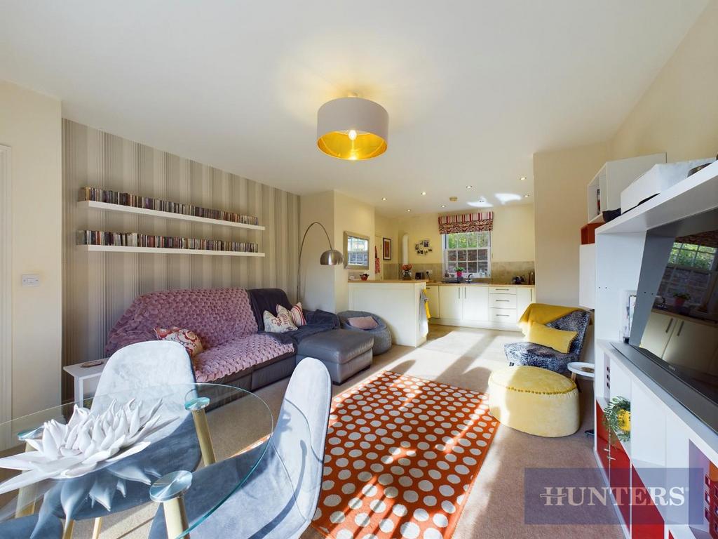 CAM03407 G0-PR0420-STILL015.jpg