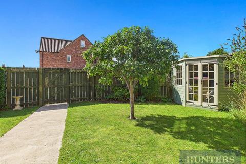 undefined, Manor Farm Court, Foxholes, Driffield