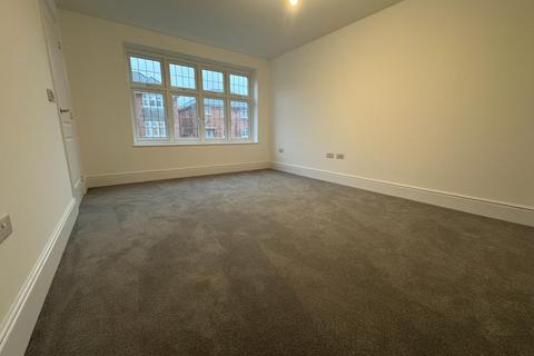 3 bedroom detached house to rent, Clouds Row, Badbury Park, Swindon, SN3