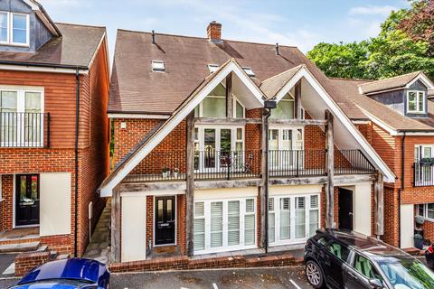 undefined, Uplands Road, Guildford, Surrey, GU1.