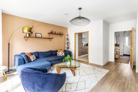 105 Uplands Road, Guildford, GU1 2RW