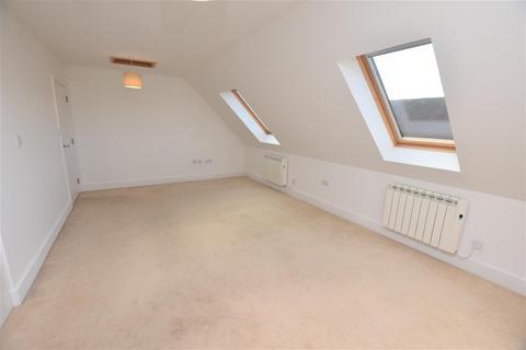 2 bedroom apartment to rent, New Road, Moreton-In-Marsh GL56