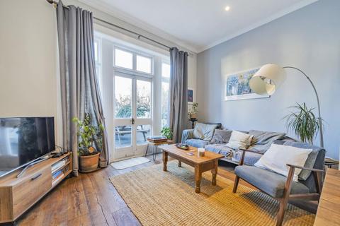 2 bedroom flat for sale, Rutford Road, Streatham