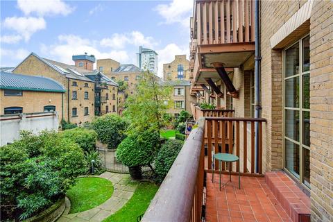 1 bedroom flat for sale, The Circle, Queen Elizabeth Street, London, SE1