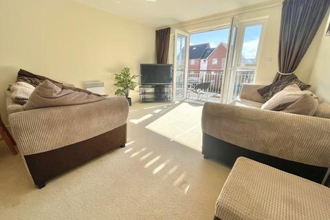 2 bedroom apartment for sale, Avenel Way, Poole, BH15