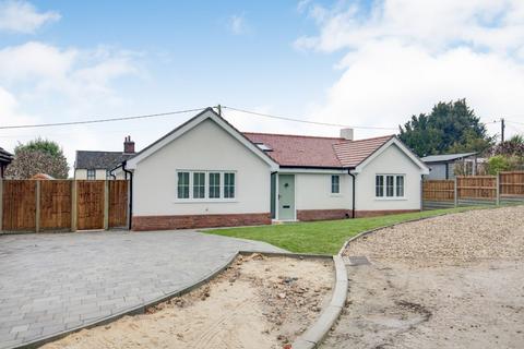 3 bedroom bungalow for sale, Lodge Road, Ufford, Woodbridge