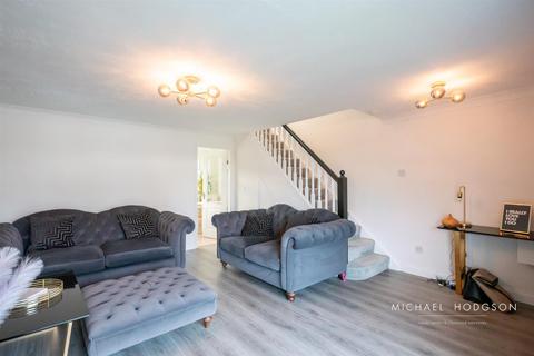 3 bedroom semi-detached house for sale, Symington Gardens, Silksworth, Sunderland