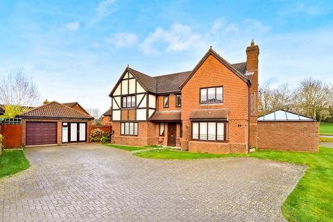 5 bedroom detached house for sale, Vache Lane, Shenley Church End, Milton Keynes, MK5