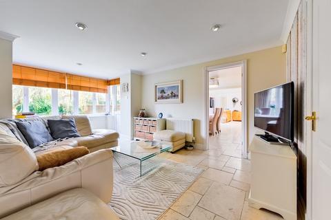 5 bedroom detached house for sale, Vache Lane, Shenley Church End, Milton Keynes, MK5