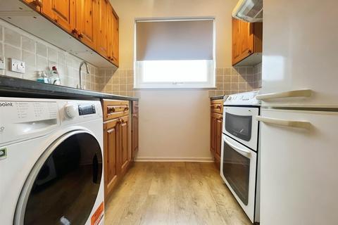 1 bedroom end of terrace house for sale, Hawthorn Walk, Tunbridge Wells, Kent