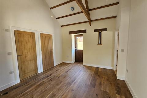 2 bedroom barn conversion for sale, Nr Lezant, Launceston