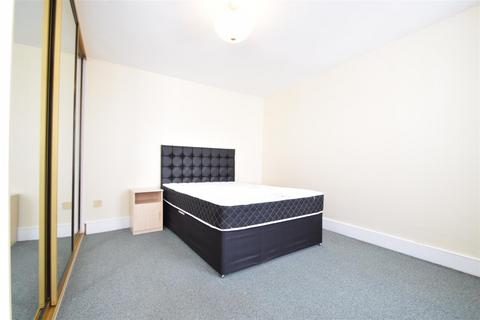 1 bedroom flat to rent, Villiers Road, Willesden Green, NW2