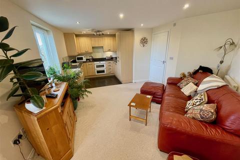 2 bedroom flat for sale, Whitehaven Way, Plymouth PL6