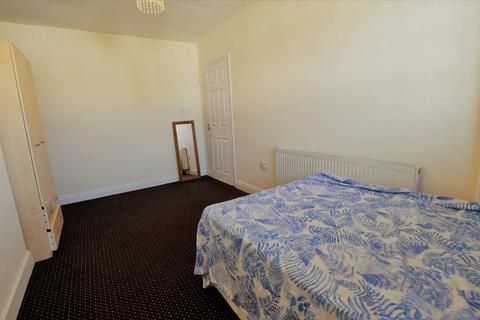 2 bedroom house to rent, 21 Park View Avenue (2 Bed)