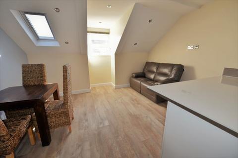 undefined, 16 Woodsley Road Flat 5