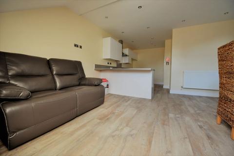 undefined, 16 Woodsley Road Flat 5
